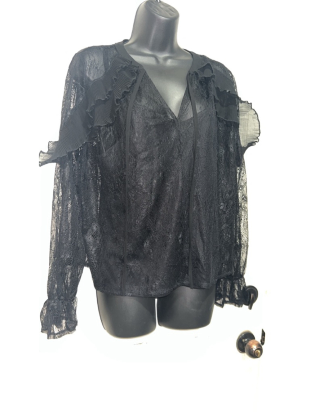 Women's Broadway Black Lace Ruffle Blouse M